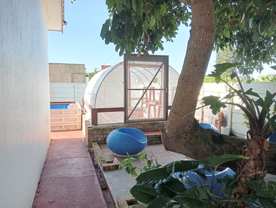 4 Bedroom Property for Sale in Morningside Eastern Cape